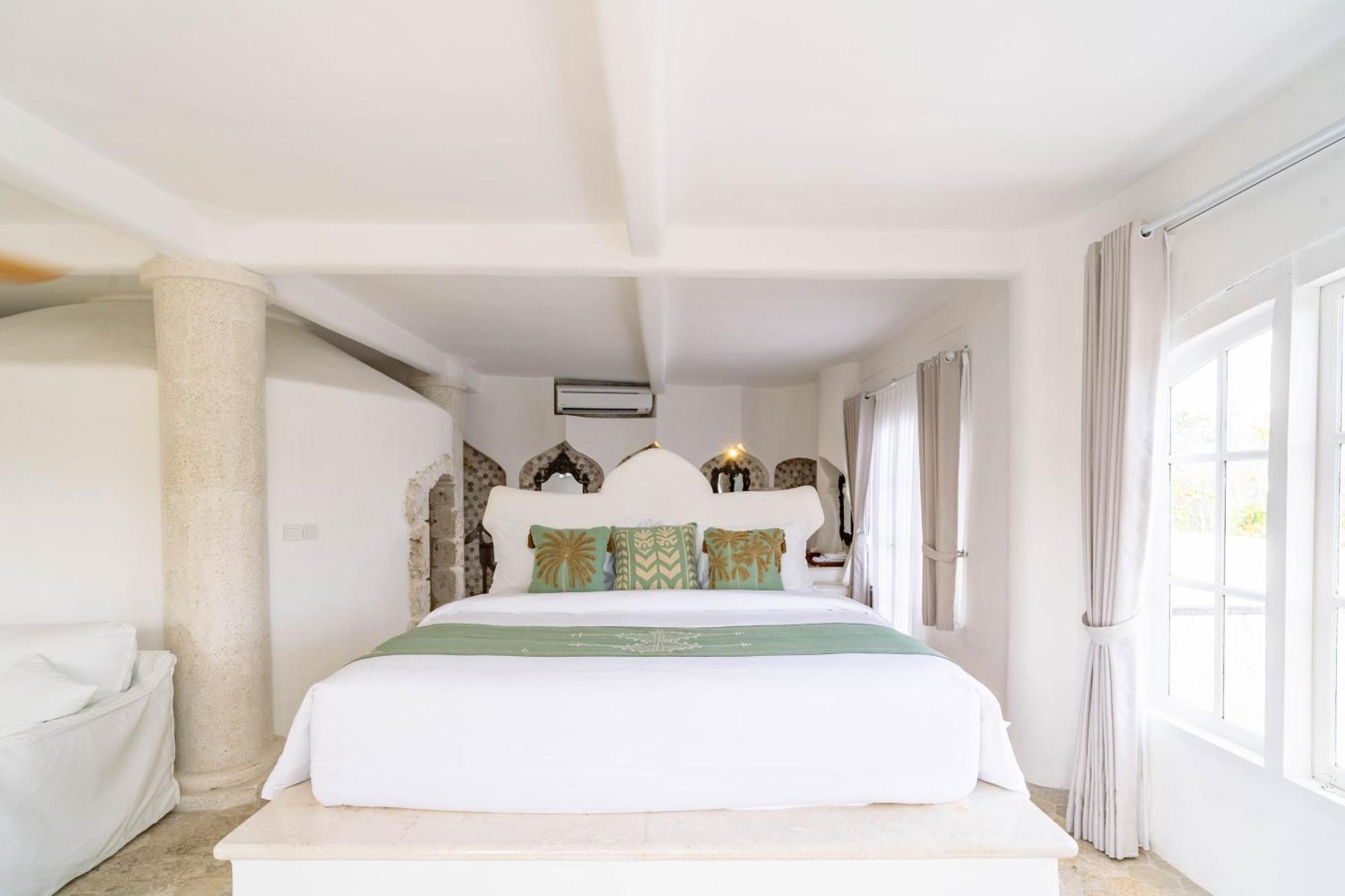 La Santa Rosa Hotel Pecatu  Ngoại thất bức ảnh